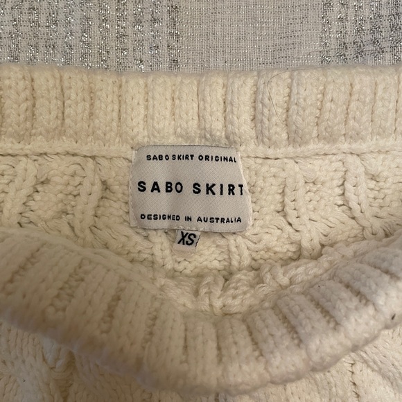 Sabo Skirt White Sweater Mini Skirt - Picture 2 of 2